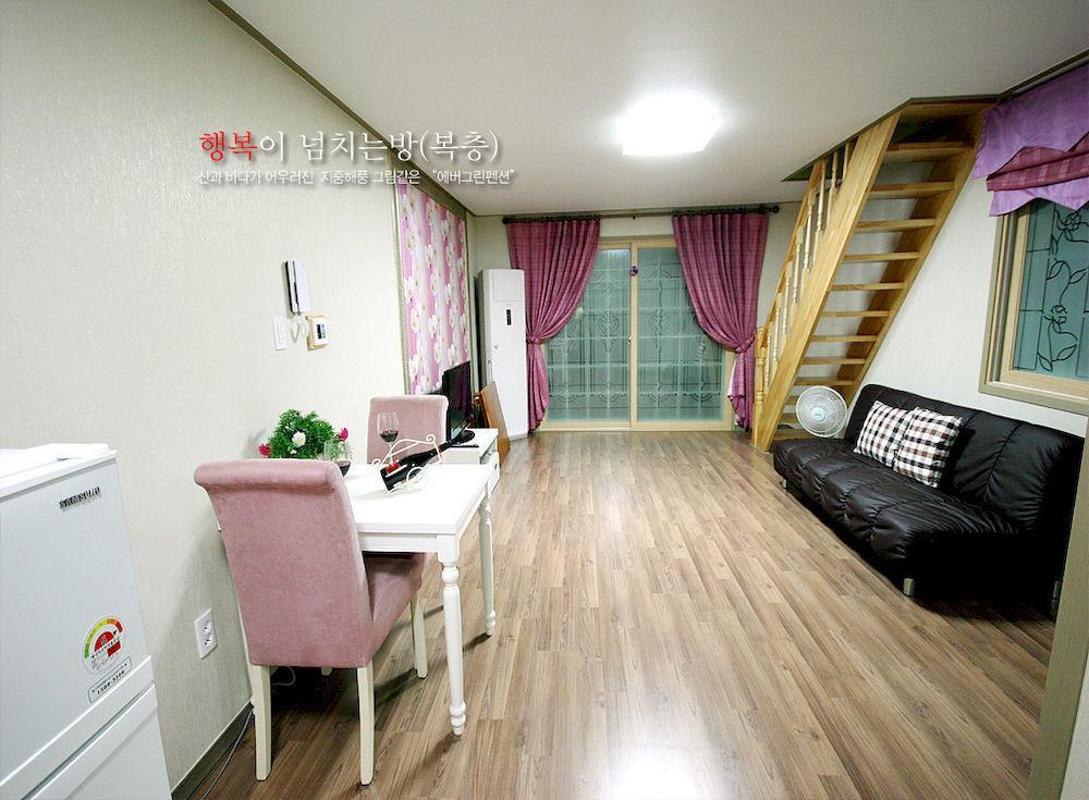 Ever Green Pension Geoje Exterior foto